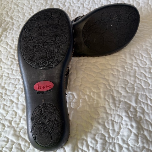 BORN (B.O.C.) Black Leather Toe Loop Slide Sandals Size 9 - Picture 6 of 7